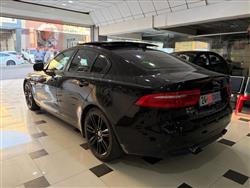 جاكوار XE